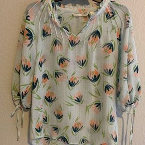 Almost sheer quarter sleeve top